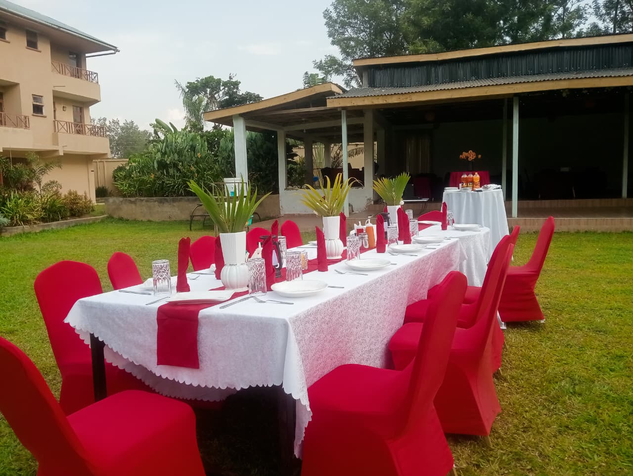 Garden dining setup